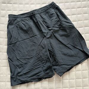 Lululemon Athletica Men's Athletic Shorts - Dark Gray